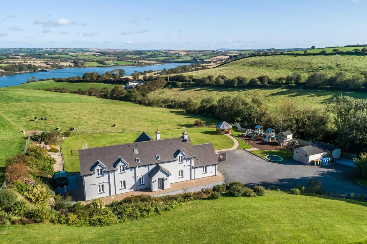 Four Winds,Kinsale Town,Exquisite Holiday Homes,Sleeps 26 Exterior photo